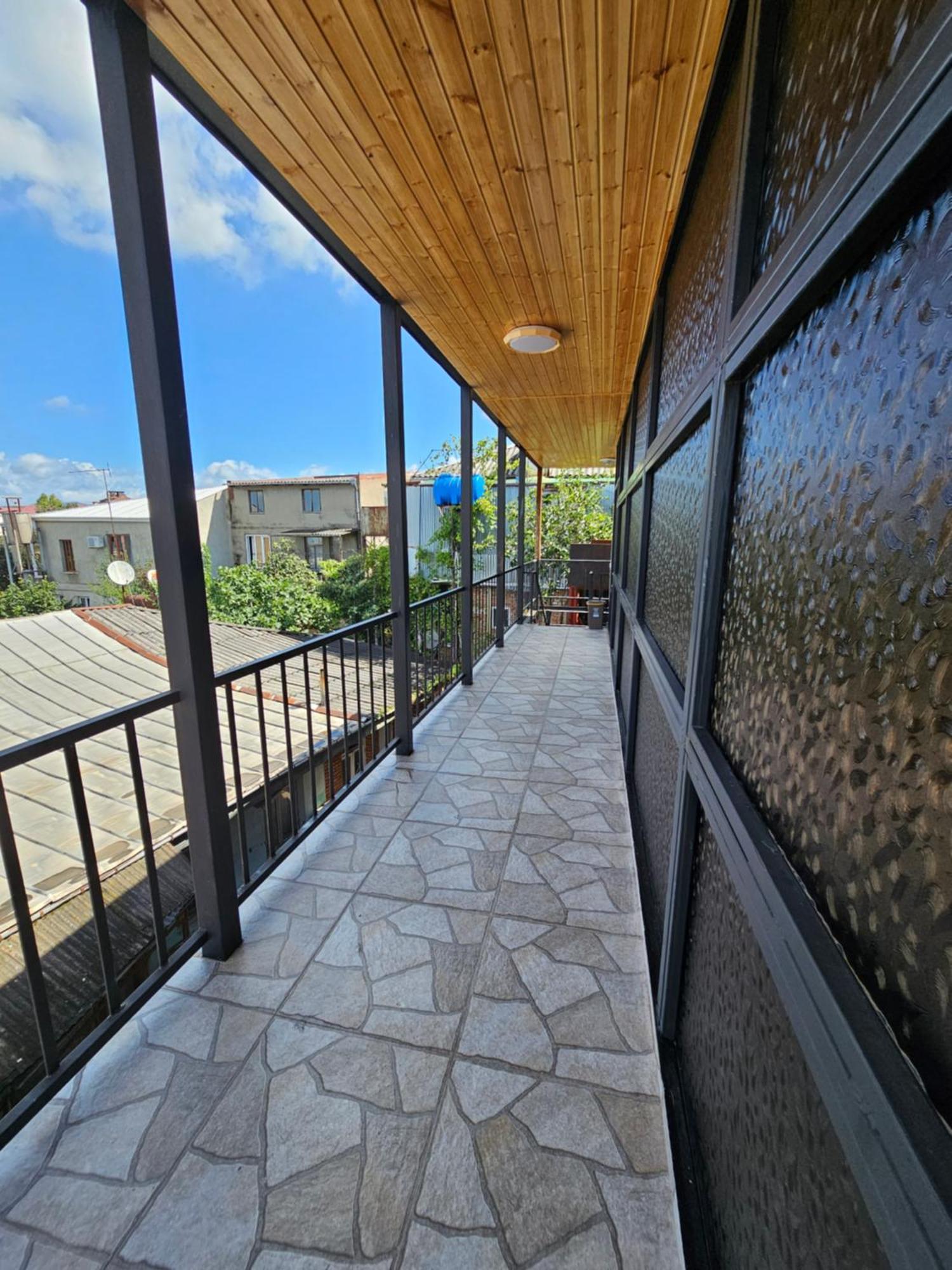 Guest House Amo Kutaissi Exterior foto